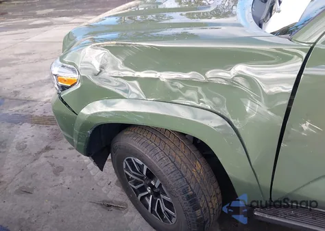 2021 Toyota Tacoma Trd Sport z USA, uszkodzony, nr VIN 3TMAZ5CN6MM155721